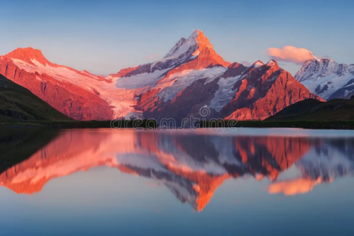 阿尔卑斯山间湖泊 - 巨乳 的自然风光